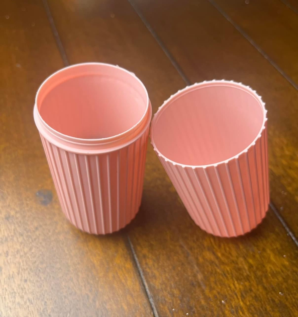 Pink Travel Toothpaste/Toothbrush Holder